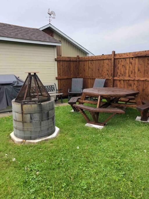 Aux quatre vents 4 1/2 logement entier et privé Lac-Mégantic Exterior foto